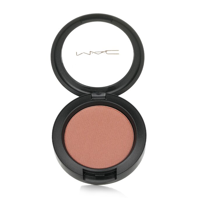 MAC
Sheertone Shimmer Blush