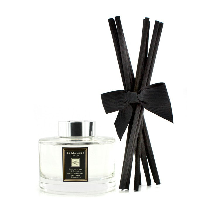 Jo Malone
English Pear & Freesia Scent Surround Diffuser