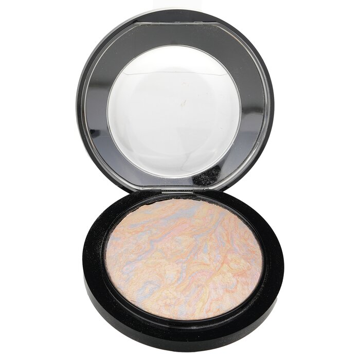 MAC
Mineralize Skinfinish
