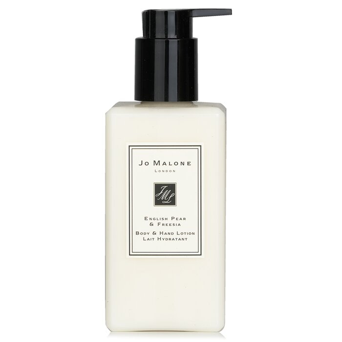 Jo Malone
English Pear & Freesia Body & Hand Lotion