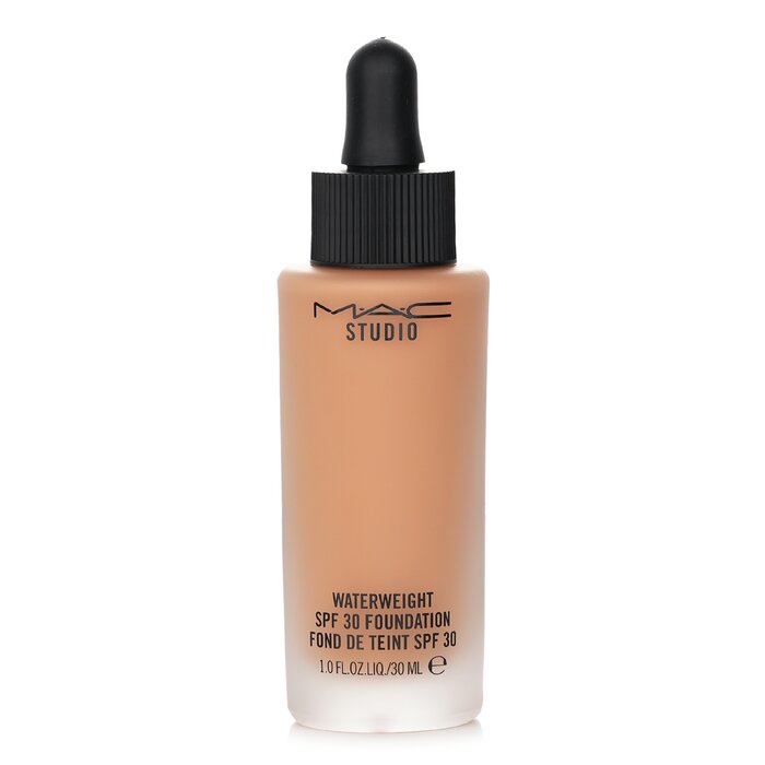 MAC
Studio Waterweight Foundation Spf 30
