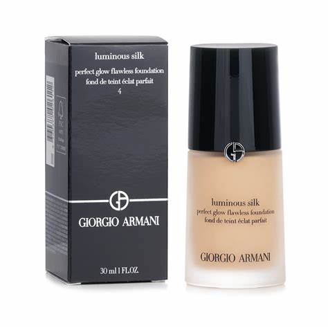 Giorgio Armani Luminous Silk Foundation - # 4 (Light Sand) 202611  30ml/1oz